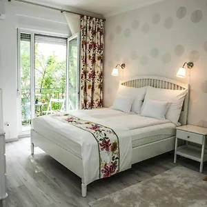 Tiare Lux Apartman Szeged